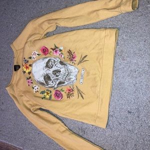 Mustard yellow long sleeve with graphic.